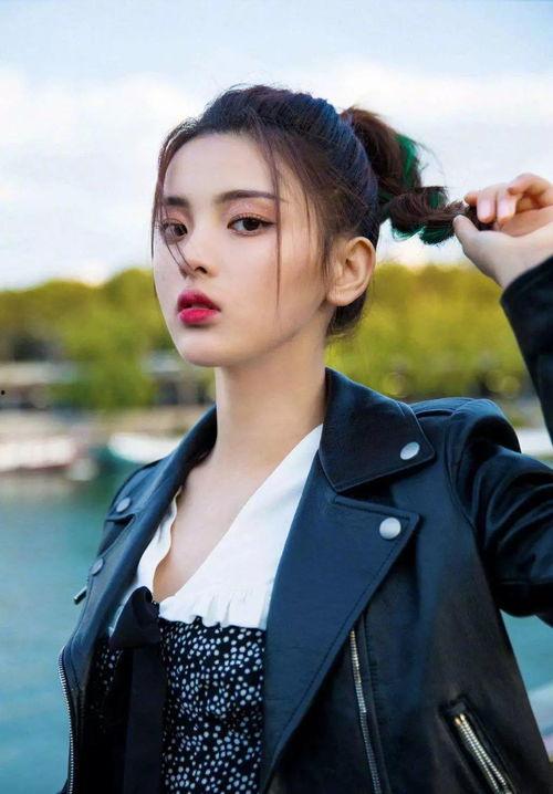 娱乐吃瓜酱百岁,娱乐吃瓜酱的璀璨人生回顾  第1张